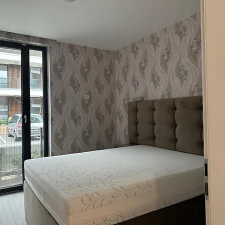 сарафово лукс гарден първа линия Burgas City