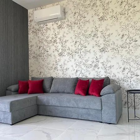 сарафово лукс гарден първа линия * Burgas City